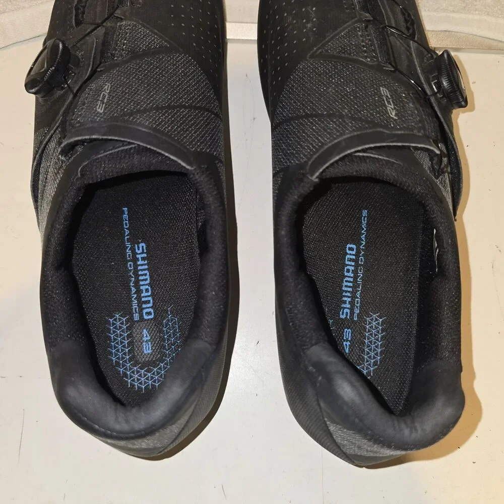 Shimano RC3 Men's Road Cycling Shoes Black EU 43 BOA Closure 3-Bolt Cleat